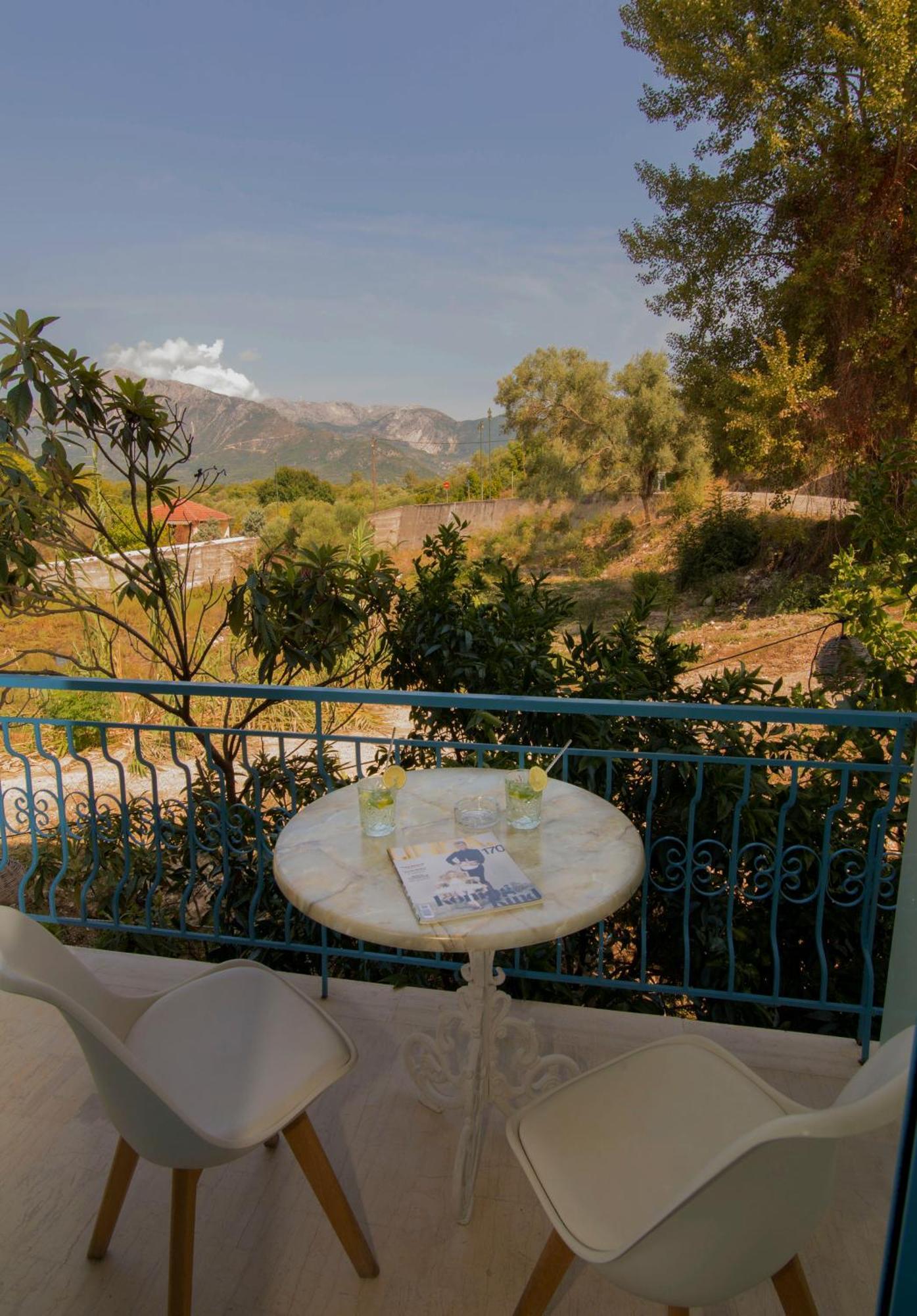 Aκrotiriresort Vasiliki  Exterior photo
